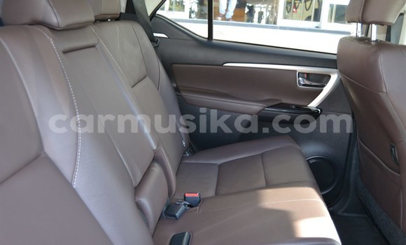 Tenga Tsaru Toyota Fortuner Chena Mota in Beitbridge in Matabeleland South Tenga Tsaru Toyota Fortuner Chena Mota in Beitbridge in Matabeleland South