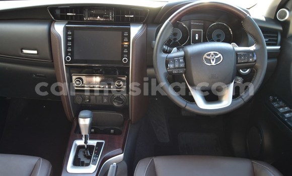 Tenga Tsaru Toyota Fortuner Chena Mota in Beitbridge in Matabeleland South Tenga Tsaru Toyota Fortuner Chena Mota in Beitbridge in Matabeleland South