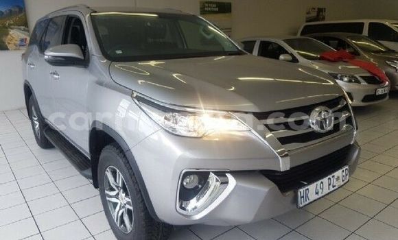 Buy Used Toyota Fortuner Silver Car in Beitbridge in Matabeleland South