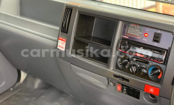 Tenga Tsaru Isuzu Axiom Chena Mota in Beitbridge in Matabeleland South Tenga Tsaru Isuzu Axiom Chena Mota in Beitbridge in Matabeleland South