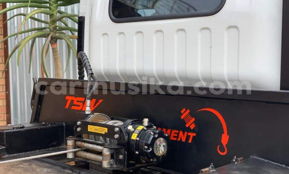 Tenga Tsaru Isuzu Axiom Chena Mota in Beitbridge in Matabeleland South Tenga Tsaru Isuzu Axiom Chena Mota in Beitbridge in Matabeleland South