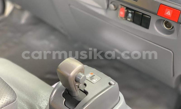 Tenga Tsaru Isuzu Axiom Chena Mota in Beitbridge in Matabeleland South Tenga Tsaru Isuzu Axiom Chena Mota in Beitbridge in Matabeleland South