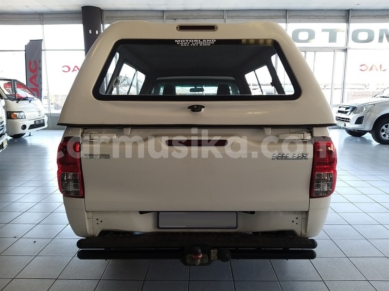 Big with watermark toyota hilux matabeleland south beitbridge 15287