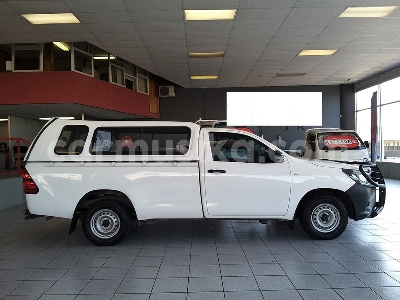 Big with watermark toyota hilux matabeleland south beitbridge 15287