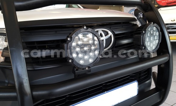 Tenga Tsaru Toyota Hilux Chena Mota in Beitbridge in Matabeleland South Tenga Tsaru Toyota Hilux Chena Mota in Beitbridge in Matabeleland South