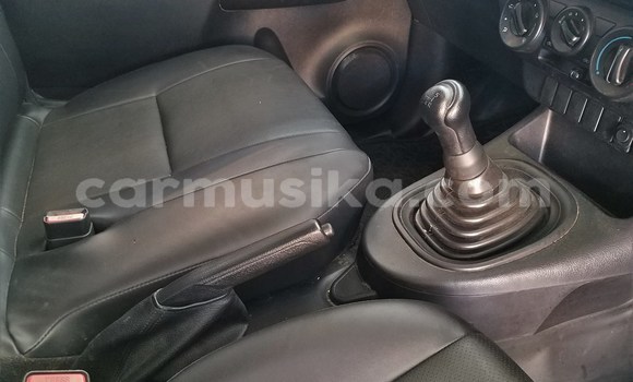 Tenga Tsaru Toyota Hilux Chena Mota in Beitbridge in Matabeleland South Tenga Tsaru Toyota Hilux Chena Mota in Beitbridge in Matabeleland South