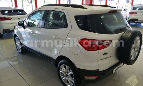 Buy Used Ford EcoSport White Car in Beitbridge in Matabeleland South Buy Used Ford EcoSport White Car in Beitbridge in Matabeleland South