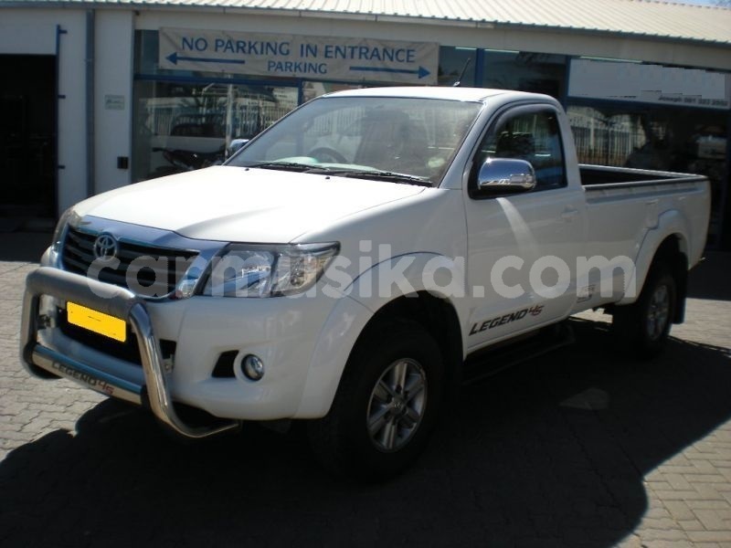 Big with watermark toyota hilux matabeleland south beitbridge 15293