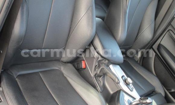 Acheter Occasion Voiture BMW 3–Series Gris à Beitbridge, Matabeleland South Acheter Occasion Voiture BMW 3–Series Gris à Beitbridge, Matabeleland South
