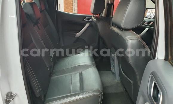 Acheter Occasion Voiture Ford Ranger Blanc à Beitbridge, Matabeleland South Acheter Occasion Voiture Ford Ranger Blanc à Beitbridge, Matabeleland South