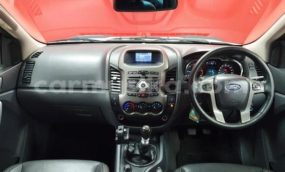 Acheter Occasion Voiture Ford Ranger Blanc à Beitbridge, Matabeleland South Acheter Occasion Voiture Ford Ranger Blanc à Beitbridge, Matabeleland South