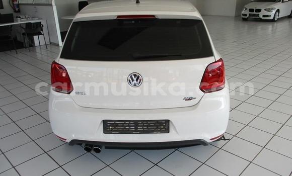 Nunua Ilio tumika Volkswagen Polo GTI Nyeupe Gari ndani ya Beitbridge nchini Matabeleland Kusini Nunua Ilio tumika Volkswagen Polo GTI Nyeupe Gari ndani ya Beitbridge nchini Matabeleland Kusini