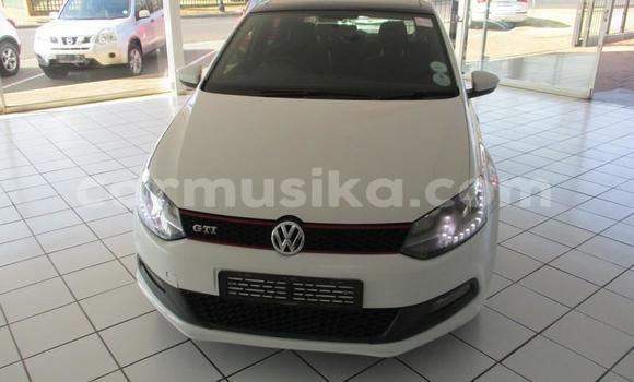 Nunua Ilio tumika Volkswagen Polo GTI Nyeupe Gari ndani ya Beitbridge nchini Matabeleland Kusini Nunua Ilio tumika Volkswagen Polo GTI Nyeupe Gari ndani ya Beitbridge nchini Matabeleland Kusini