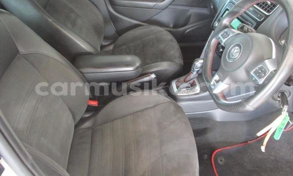 Nunua Ilio tumika Volkswagen Polo GTI Nyeupe Gari ndani ya Beitbridge nchini Matabeleland Kusini Nunua Ilio tumika Volkswagen Polo GTI Nyeupe Gari ndani ya Beitbridge nchini Matabeleland Kusini