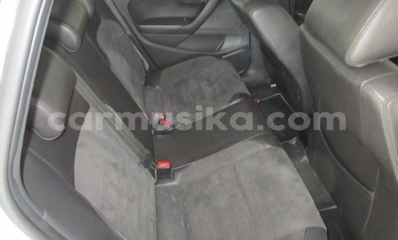 Nunua Ilio tumika Volkswagen Polo GTI Nyeupe Gari ndani ya Beitbridge nchini Matabeleland Kusini Nunua Ilio tumika Volkswagen Polo GTI Nyeupe Gari ndani ya Beitbridge nchini Matabeleland Kusini