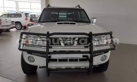 Tenga Tsaru Nissan Hardbody Sirivha Mota in Beitbridge in Matabeleland South Tenga Tsaru Nissan Hardbody Sirivha Mota in Beitbridge in Matabeleland South