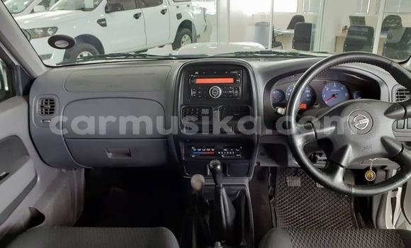 Tenga Tsaru Nissan Hardbody Sirivha Mota in Beitbridge in Matabeleland South Tenga Tsaru Nissan Hardbody Sirivha Mota in Beitbridge in Matabeleland South