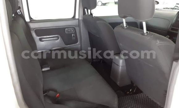 Tenga Tsaru Nissan Hardbody Sirivha Mota in Beitbridge in Matabeleland South Tenga Tsaru Nissan Hardbody Sirivha Mota in Beitbridge in Matabeleland South