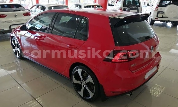 Acheter Occasion Voiture Volkswagen Golf GTI Rouge à Beitbridge, Matabeleland South Acheter Occasion Voiture Volkswagen Golf GTI Rouge à Beitbridge, Matabeleland South