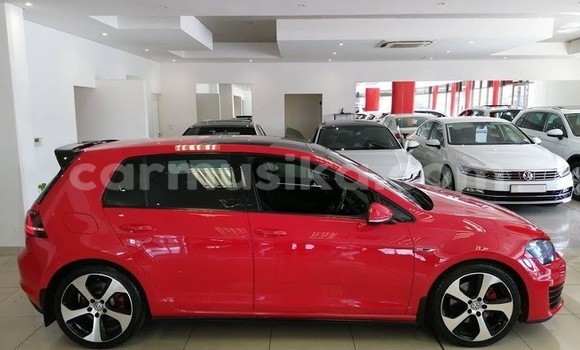 Acheter Occasion Voiture Volkswagen Golf GTI Rouge à Beitbridge, Matabeleland South Acheter Occasion Voiture Volkswagen Golf GTI Rouge à Beitbridge, Matabeleland South