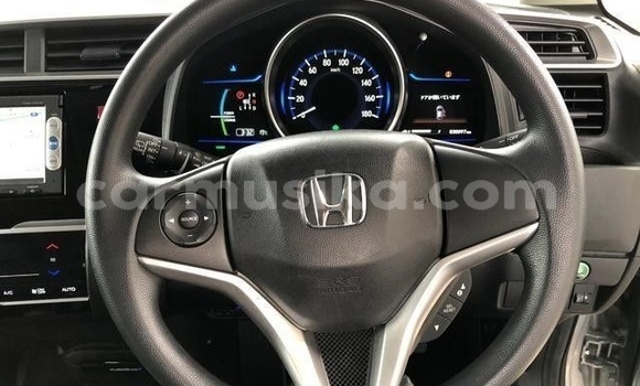 Nunua Ilio tumika Honda Fit Fedha Gari ndani ya Beitbridge nchini Matabeleland Kusini Nunua Ilio tumika Honda Fit Fedha Gari ndani ya Beitbridge nchini Matabeleland Kusini