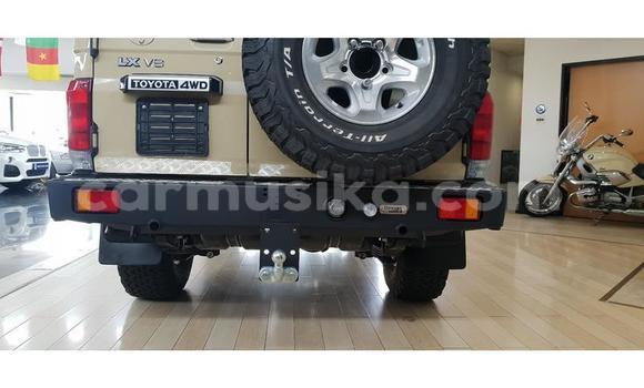 Acheter Occasion Voiture Toyota Land Cruiser Marron à Mutare, Manicaland Acheter Occasion Voiture Toyota Land Cruiser Marron à Mutare, Manicaland