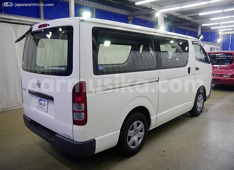 Big with watermark toyota hiace matabeleland south beitbridge 15311