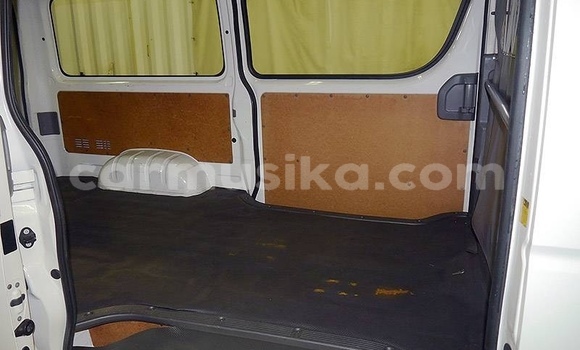 Acheter Occasion Voiture Toyota Hiace Blanc à Beitbridge, Matabeleland South Acheter Occasion Voiture Toyota Hiace Blanc à Beitbridge, Matabeleland South