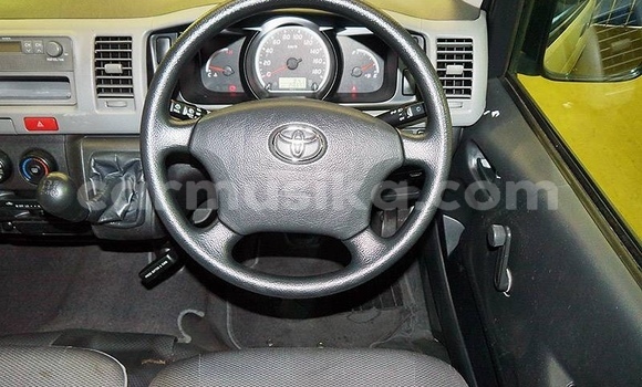 Acheter Occasion Voiture Toyota Hiace Blanc à Beitbridge, Matabeleland South Acheter Occasion Voiture Toyota Hiace Blanc à Beitbridge, Matabeleland South