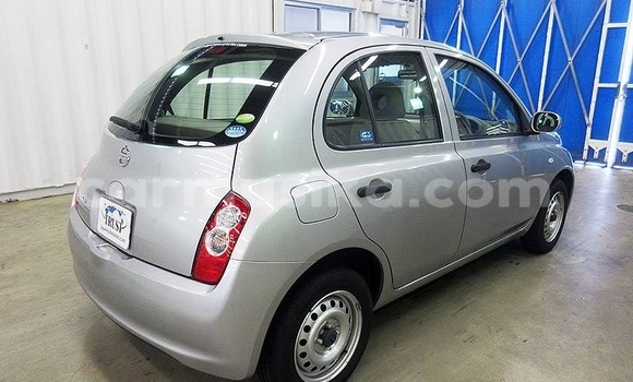 Nunua Ilio tumika Nissan March Fedha Gari ndani ya Beitbridge nchini Matabeleland Kusini Nunua Ilio tumika Nissan March Fedha Gari ndani ya Beitbridge nchini Matabeleland Kusini