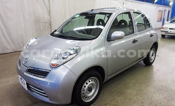 Nunua Ilio tumika Nissan March Fedha Gari ndani ya Beitbridge nchini Matabeleland Kusini Nunua Ilio tumika Nissan March Fedha Gari ndani ya Beitbridge nchini Matabeleland Kusini