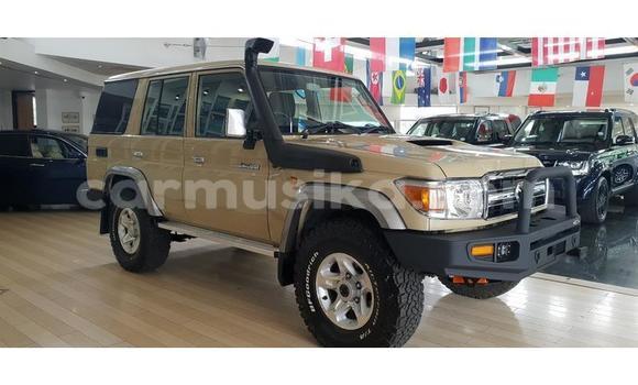 Acheter Occasion Voiture Toyota Land Cruiser Marron à Mutare, Manicaland Acheter Occasion Voiture Toyota Land Cruiser Marron à Mutare, Manicaland