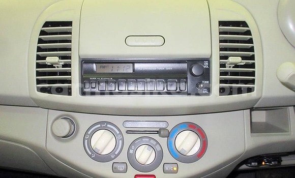 Nunua Ilio tumika Nissan March Fedha Gari ndani ya Beitbridge nchini Matabeleland Kusini Nunua Ilio tumika Nissan March Fedha Gari ndani ya Beitbridge nchini Matabeleland Kusini