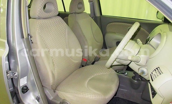 Nunua Ilio tumika Nissan March Fedha Gari ndani ya Beitbridge nchini Matabeleland Kusini Nunua Ilio tumika Nissan March Fedha Gari ndani ya Beitbridge nchini Matabeleland Kusini