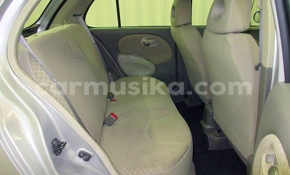 Nunua Ilio tumika Nissan March Fedha Gari ndani ya Beitbridge nchini Matabeleland Kusini Nunua Ilio tumika Nissan March Fedha Gari ndani ya Beitbridge nchini Matabeleland Kusini