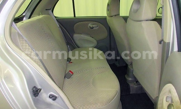 Nunua Ilio tumika Nissan March Fedha Gari ndani ya Beitbridge nchini Matabeleland Kusini Nunua Ilio tumika Nissan March Fedha Gari ndani ya Beitbridge nchini Matabeleland Kusini