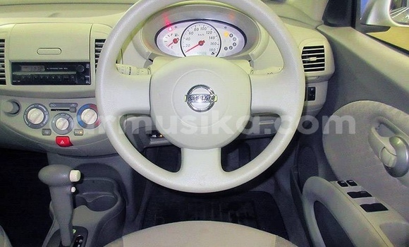 Nunua Ilio tumika Nissan March Fedha Gari ndani ya Beitbridge nchini Matabeleland Kusini Nunua Ilio tumika Nissan March Fedha Gari ndani ya Beitbridge nchini Matabeleland Kusini