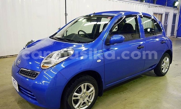 Acheter Occasion Voiture Nissan March Bleu à Beitbridge, Matabeleland South