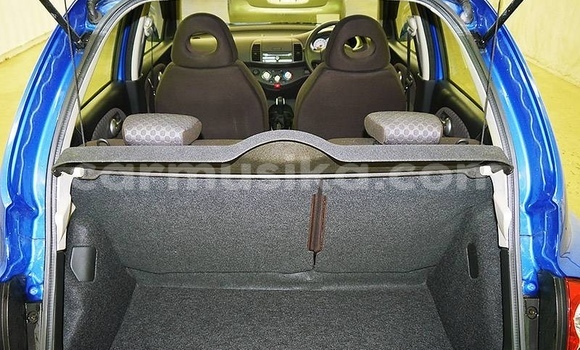 Buy Used Nissan March Blue Car in Beitbridge in Matabeleland South Buy Used Nissan March Blue Car in Beitbridge in Matabeleland South