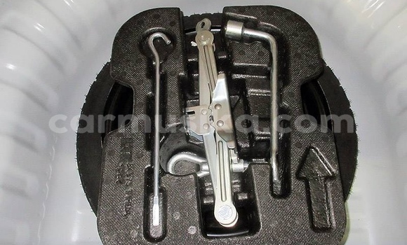 Tenga Tsaru Nissan March Zvimwe Mota in Beitbridge in Matabeleland South Tenga Tsaru Nissan March Zvimwe Mota in Beitbridge in Matabeleland South