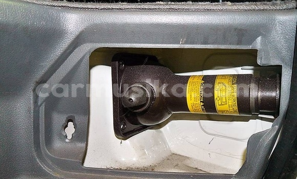 Tenga Tsaru Toyota Harrier Chena Mota in Beitbridge in Matabeleland South Tenga Tsaru Toyota Harrier Chena Mota in Beitbridge in Matabeleland South