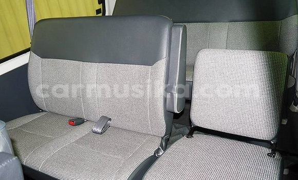 Tenga Tsaru Toyota Harrier Chena Mota in Beitbridge in Matabeleland South Tenga Tsaru Toyota Harrier Chena Mota in Beitbridge in Matabeleland South