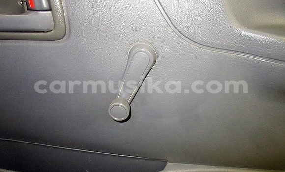 Acheter Occasion Voiture Toyota Hiace Blanc à Beitbridge, Matabeleland South Acheter Occasion Voiture Toyota Hiace Blanc à Beitbridge, Matabeleland South