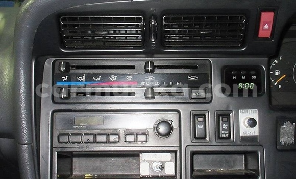 Acheter Occasion Voiture Toyota Hiace Blanc à Beitbridge, Matabeleland South Acheter Occasion Voiture Toyota Hiace Blanc à Beitbridge, Matabeleland South