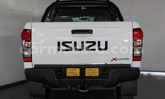 Buy Used Isuzu D–MAX White Car in Alexandra Park in Harare Buy Used Isuzu D–MAX White Car in Alexandra Park in Harare