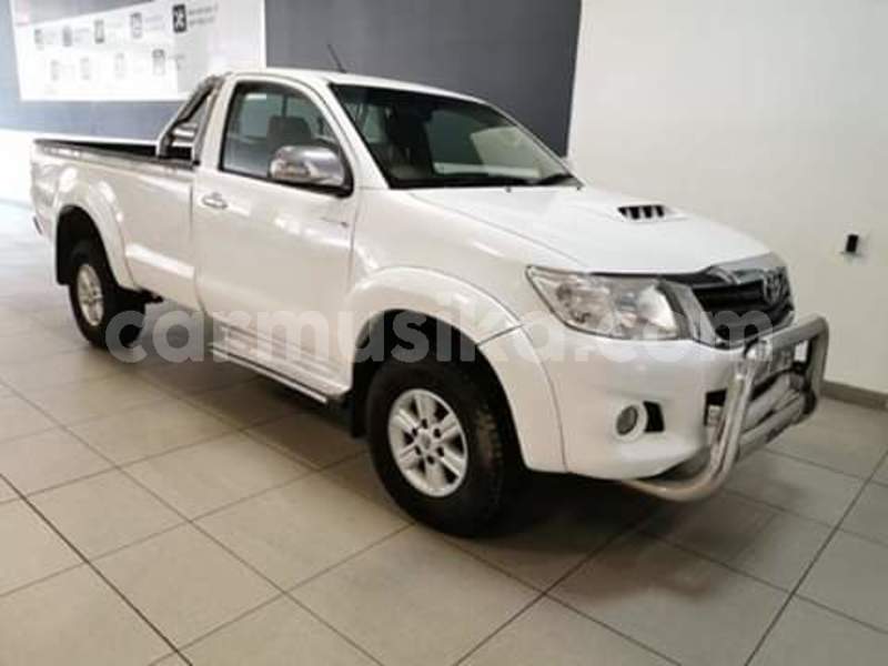 Big with watermark toyota hilux matabeleland south beitbridge 15327