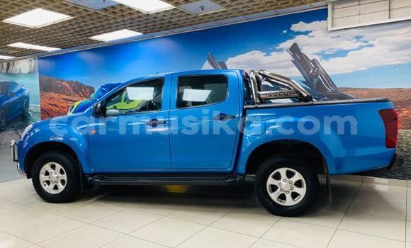 Buy Used Isuzu KB Blue Car in Alexandra Park in Harare Buy Used Isuzu KB Blue Car in Alexandra Park in Harare