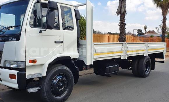 Tenga Tsaru Mercedes‒Benz Atego Chena Rori in Beitbridge in Matabeleland South Tenga Tsaru Mercedes‒Benz Atego Chena Rori in Beitbridge in Matabeleland South