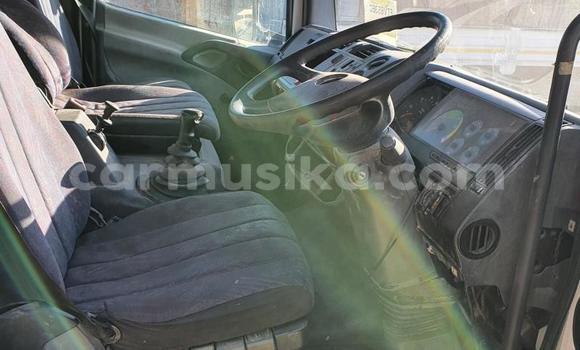 Tenga Tsaru Mercedes‒Benz Atego Chena Rori in Beitbridge in Matabeleland South Tenga Tsaru Mercedes‒Benz Atego Chena Rori in Beitbridge in Matabeleland South