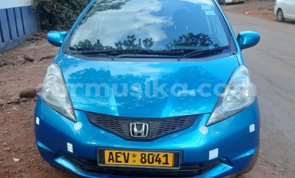Buy Used Honda Fit Blue Car in Harare in Harare Buy Used Honda Fit Blue Car in Harare in Harare